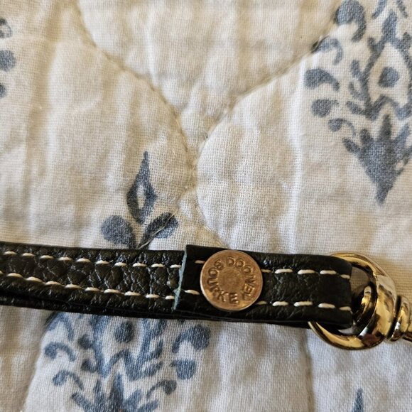 Dooney & Bourke Monogram Canvas Wristlet Gray Black Logo Pouch Y2K Mini Bag - Picture 6 of 9